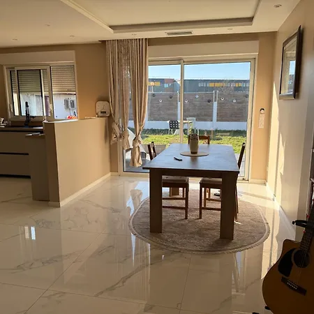 Habitación en casa particular Service33 *