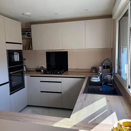 Service33 Habitación en casa particular Ambares-et-Lagrave